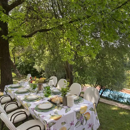 빌라 Italiana With Private Pool