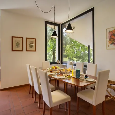 Italiana With Private Pool *