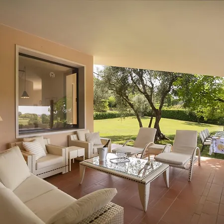 Italiana With Private Pool